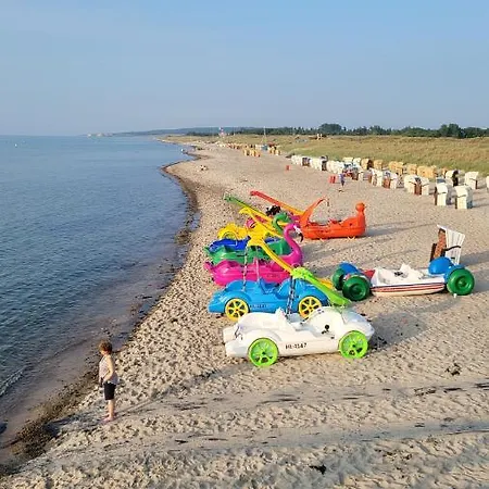 Fewo Weissenhaeuser Strand Wasbuck Exterior photo